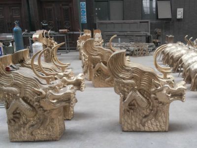 寺院屋頂銅飾品