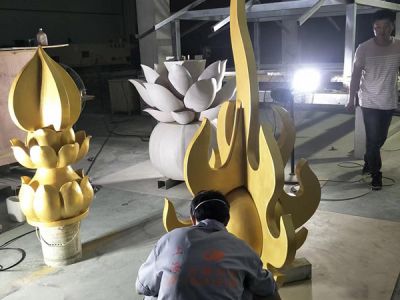 景觀(guān)雕塑貼金