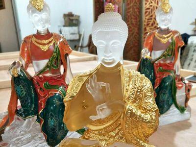 琉璃金佛