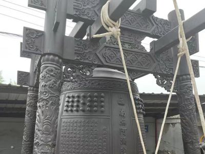 鑄造“銅鐘”