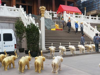 鑄銅大象